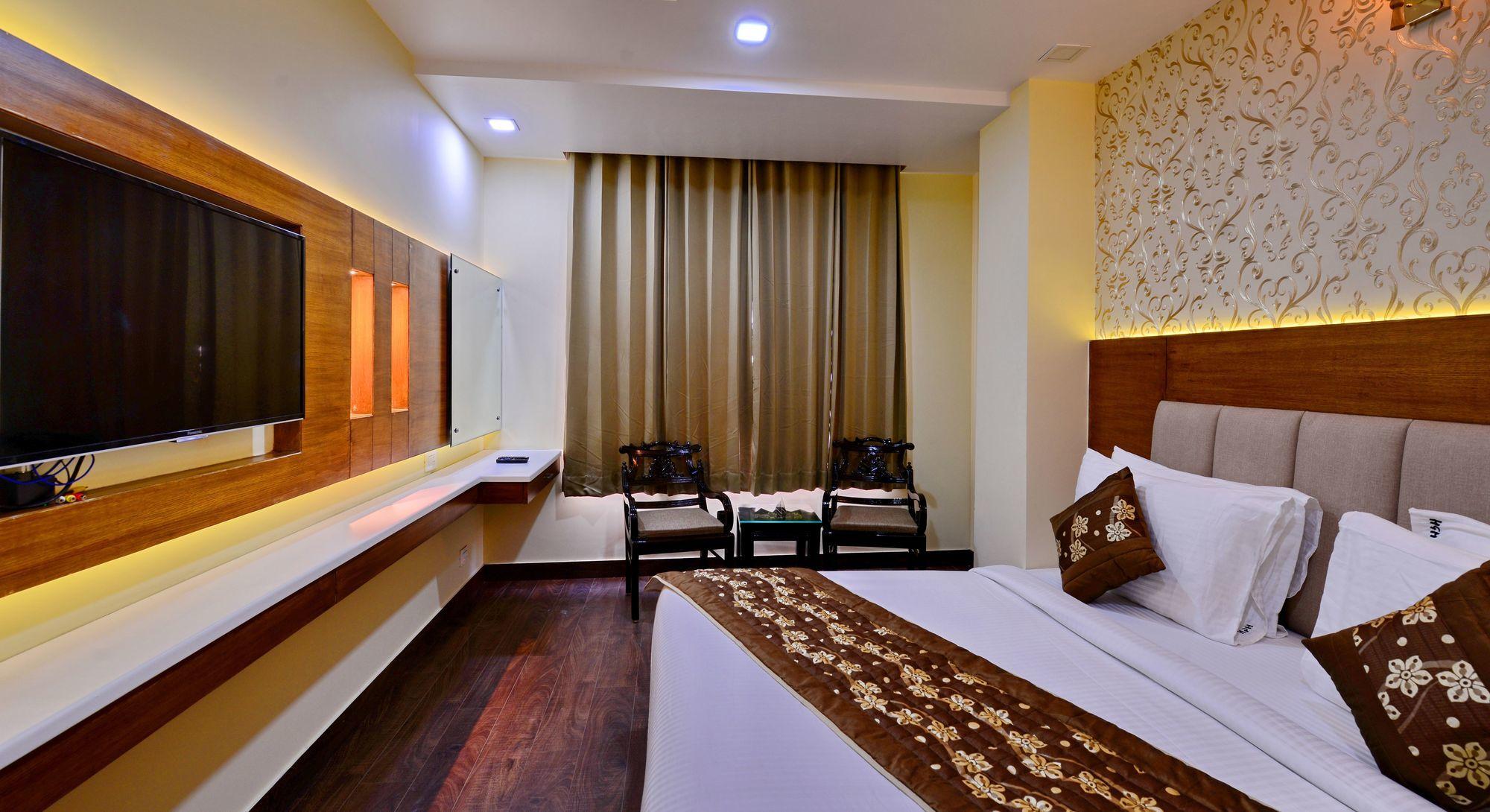 Hotel White Amritsar Ngoại thất bức ảnh